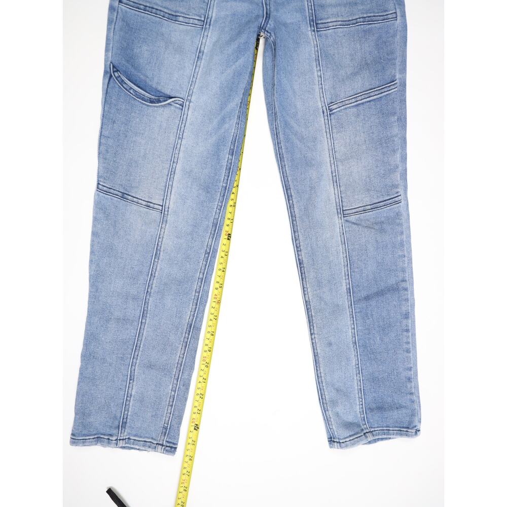 Utility Workwear KUT from the Kloth Reese Cargo Straight Ankle Medium Wash Jeans - Picture 8 of 15